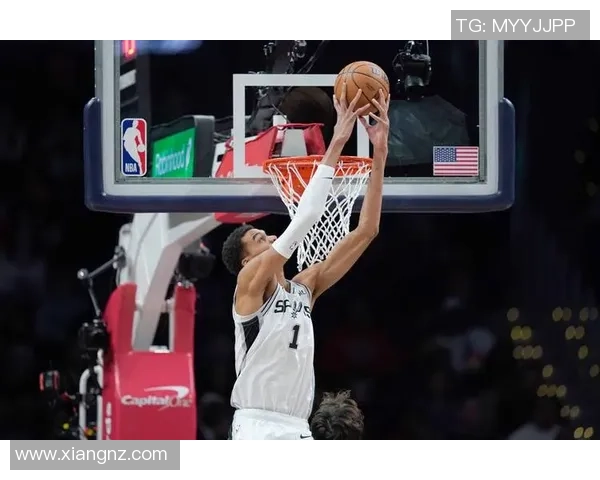 文班亚马法国队首秀狂砍27分震撼意大利吸引NBA球探目光